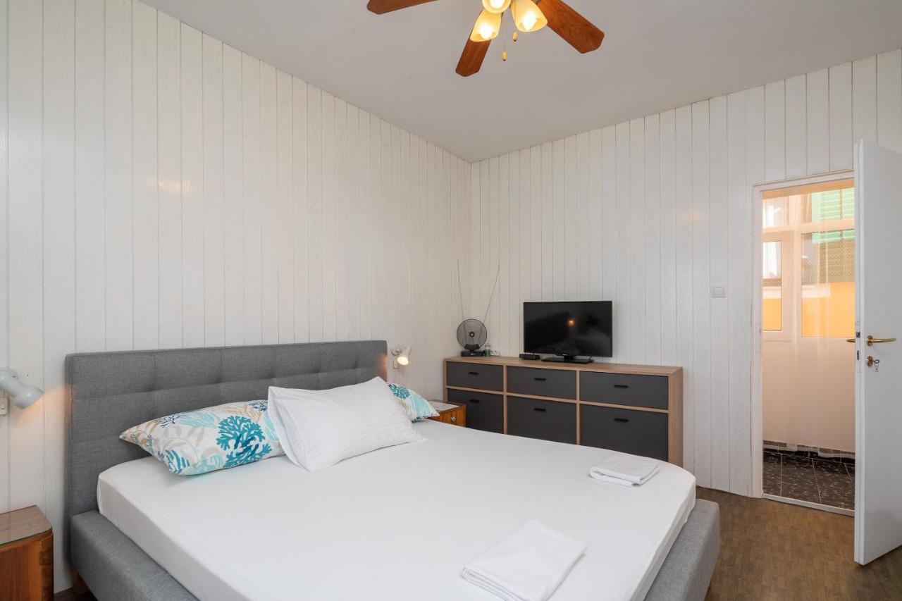 Beach House Lemonade Apartamento Jesenice  Exterior foto