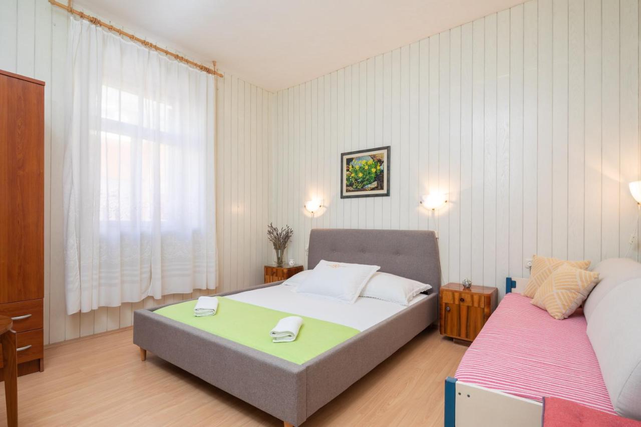 Beach House Lemonade Apartamento Jesenice  Exterior foto